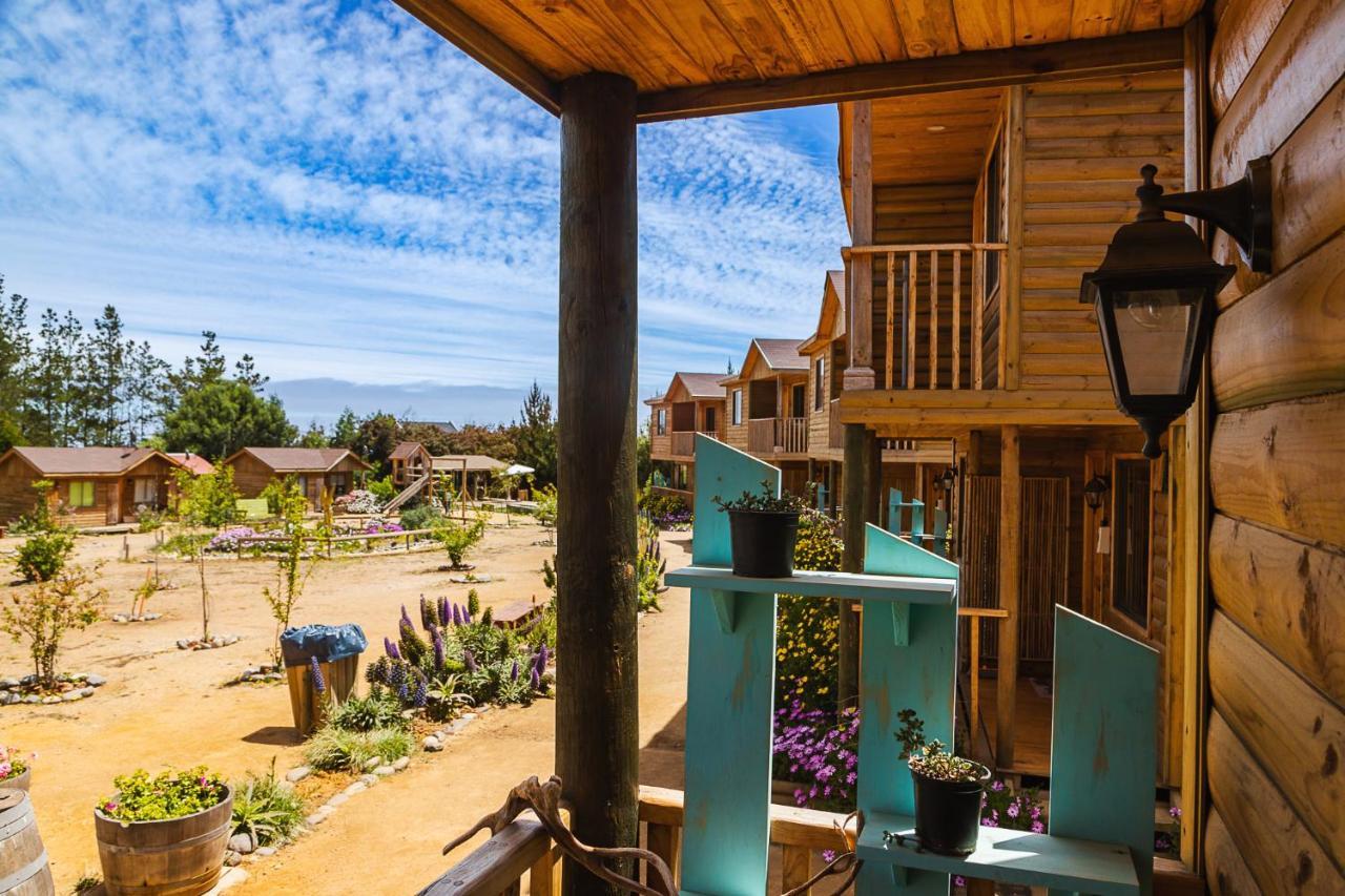 Cabana En Tunquen Con Parrilla, Fogon, Piscina Y Bosque エクステリア 写真